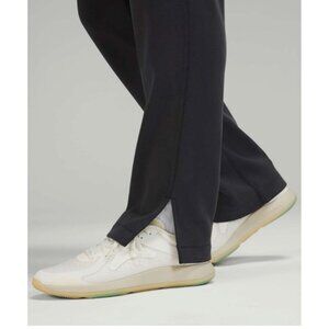 𝓛𝓾𝓵𝓾𝓵𝓮𝓶𝓸𝓷 Brushed Softstreme Split-Hem High-Rise PantBlack Size 6 $148 Retail